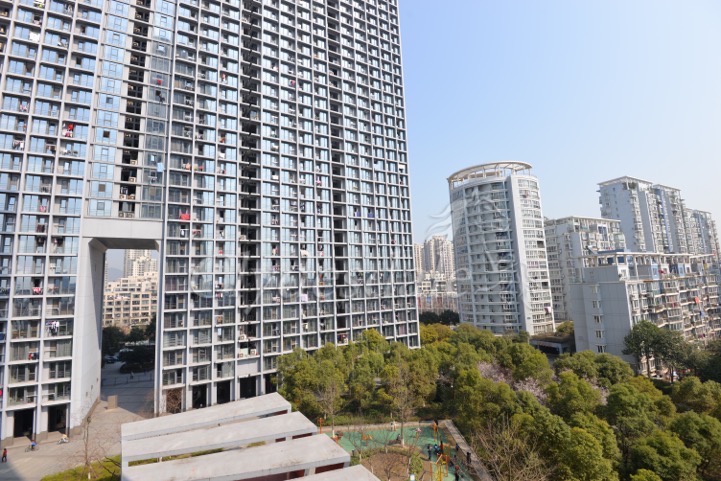公寓 六合天寓 bc0016 5000/月 地区 滨江区